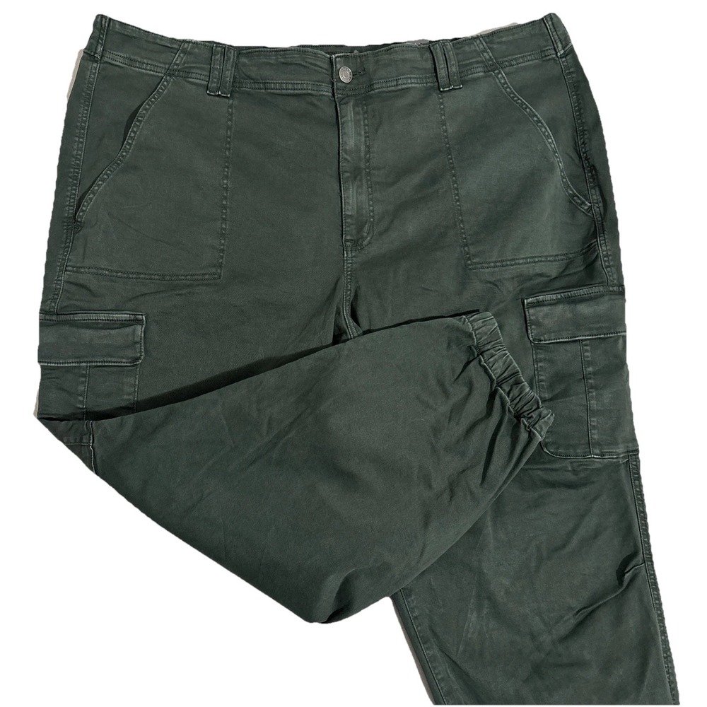NWT TORRID Stretch Cargo Twill Jogger Pants Dark Green 26R Women's Fast Shipping